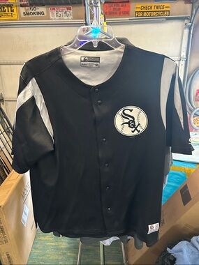 Genuine Merchandise Black and Gray Chicago White Sox Button-Up Jersey